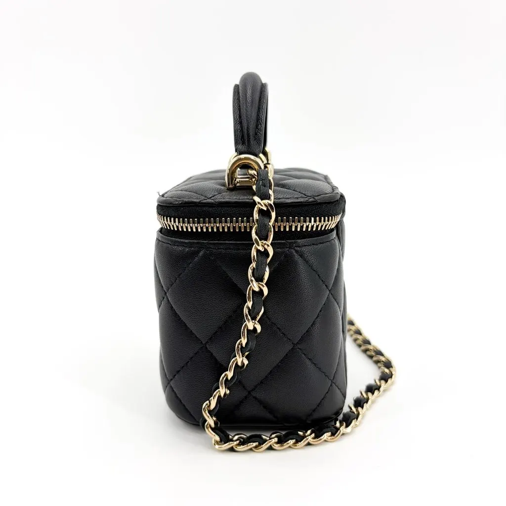 Chanel Mini Vanity Case with Handle Lambskin Gold Hardware Black Black Leather Very good - Model View