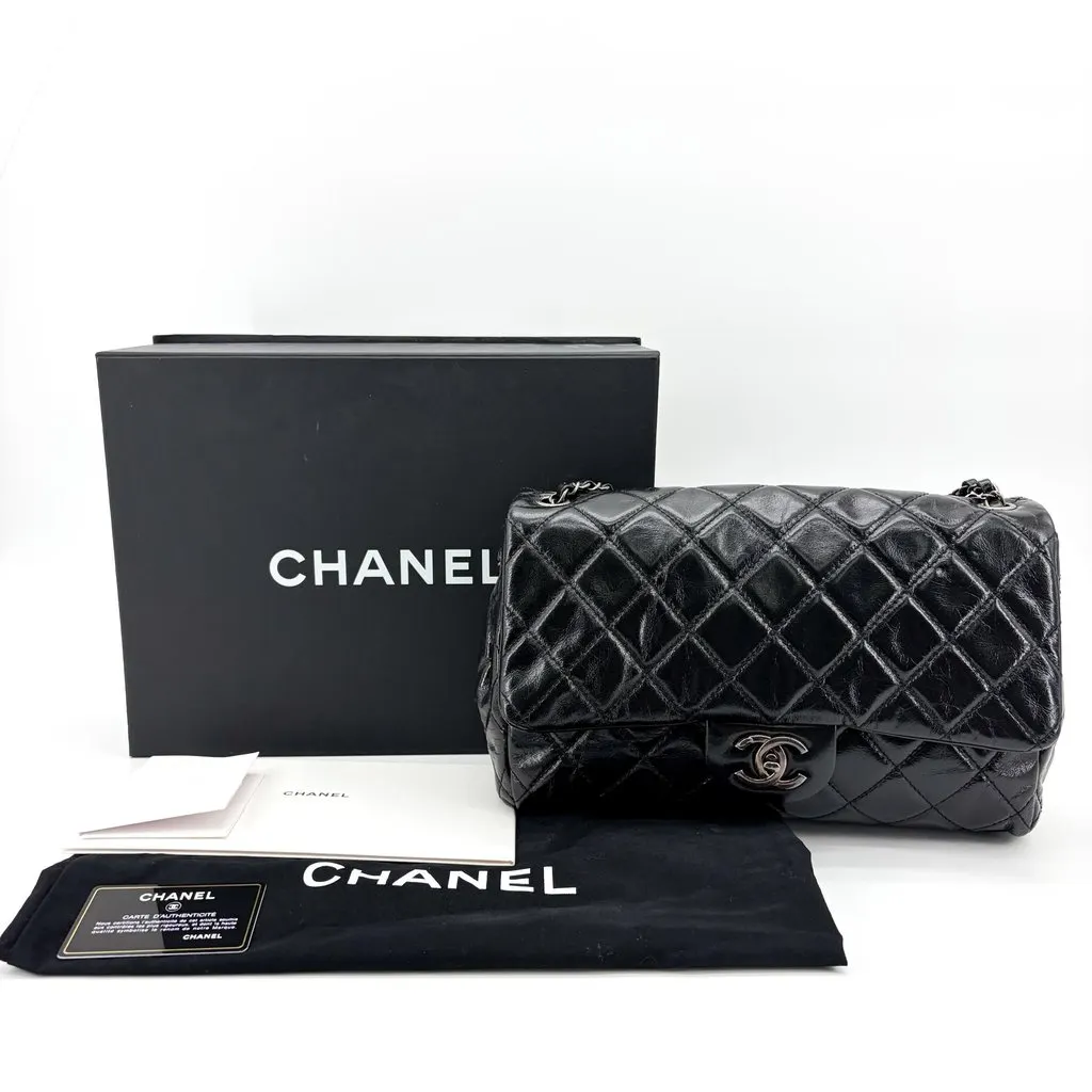 Chanel Crumpled Calfskin So Black Classic Medium Flap Bag Black Leather Very good - Back View