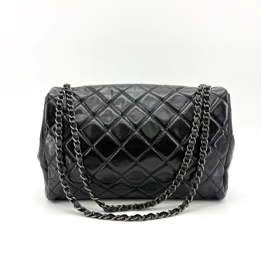 Chanel Crumpled Calfskin So Black Classic Medium Flap Bag Black Leather Very good - Inside View