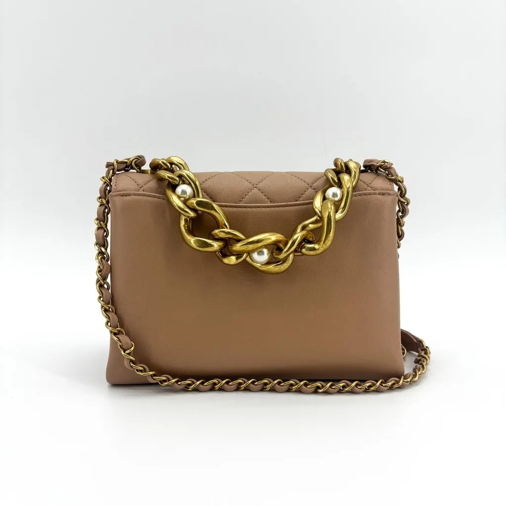Chanel Matelasse Season Flap Bag Beige Vintage Gold Hardware Beige Leather Very good - Inside View