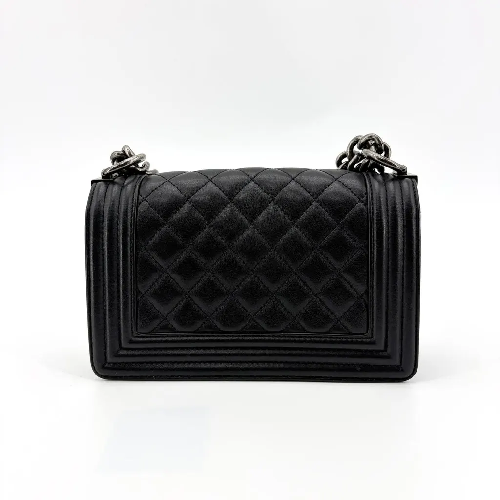 Chanel Boy Flap Bag Medium Vintage Silver Hardware Black Black Leather Very good - Inside View