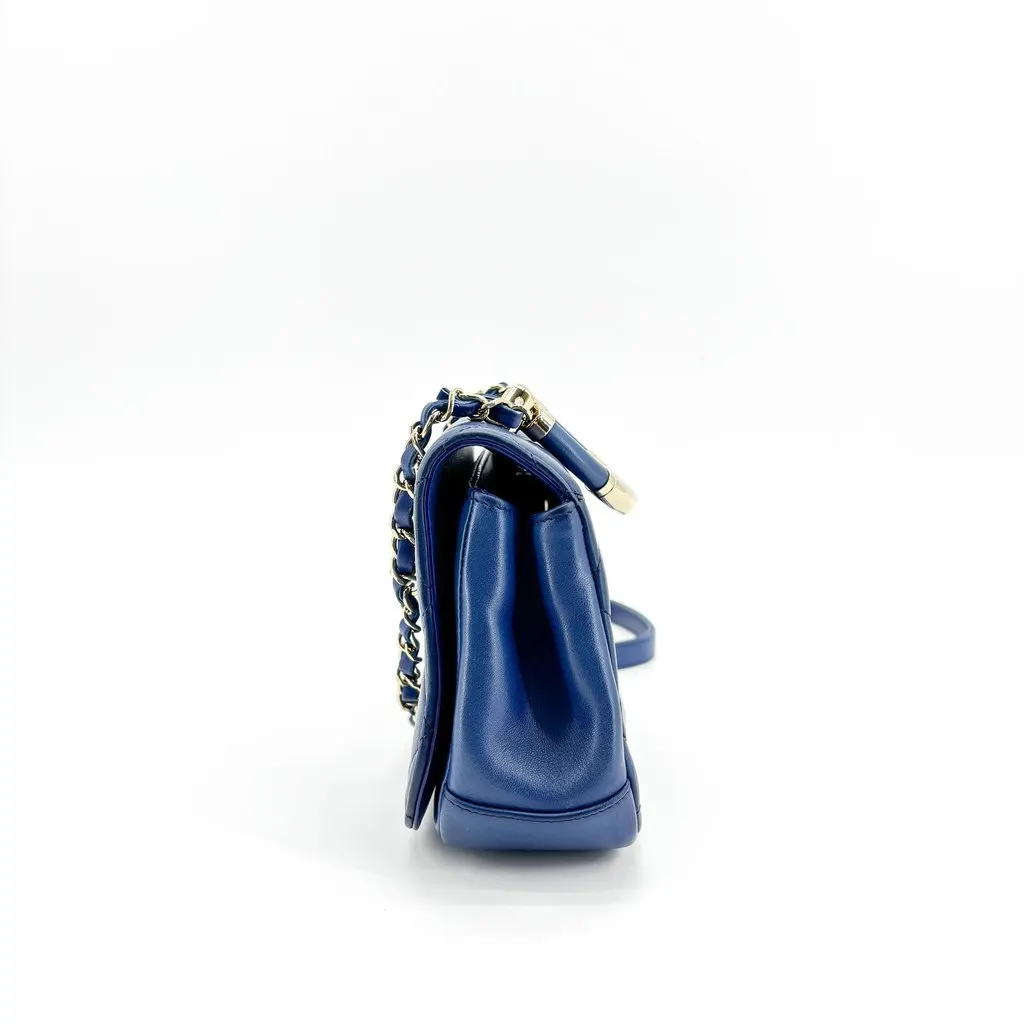 Chanel Lambskin Metal Top Handle Flap Bag Gold Hardware Blue Blue Leather Very good - Model View