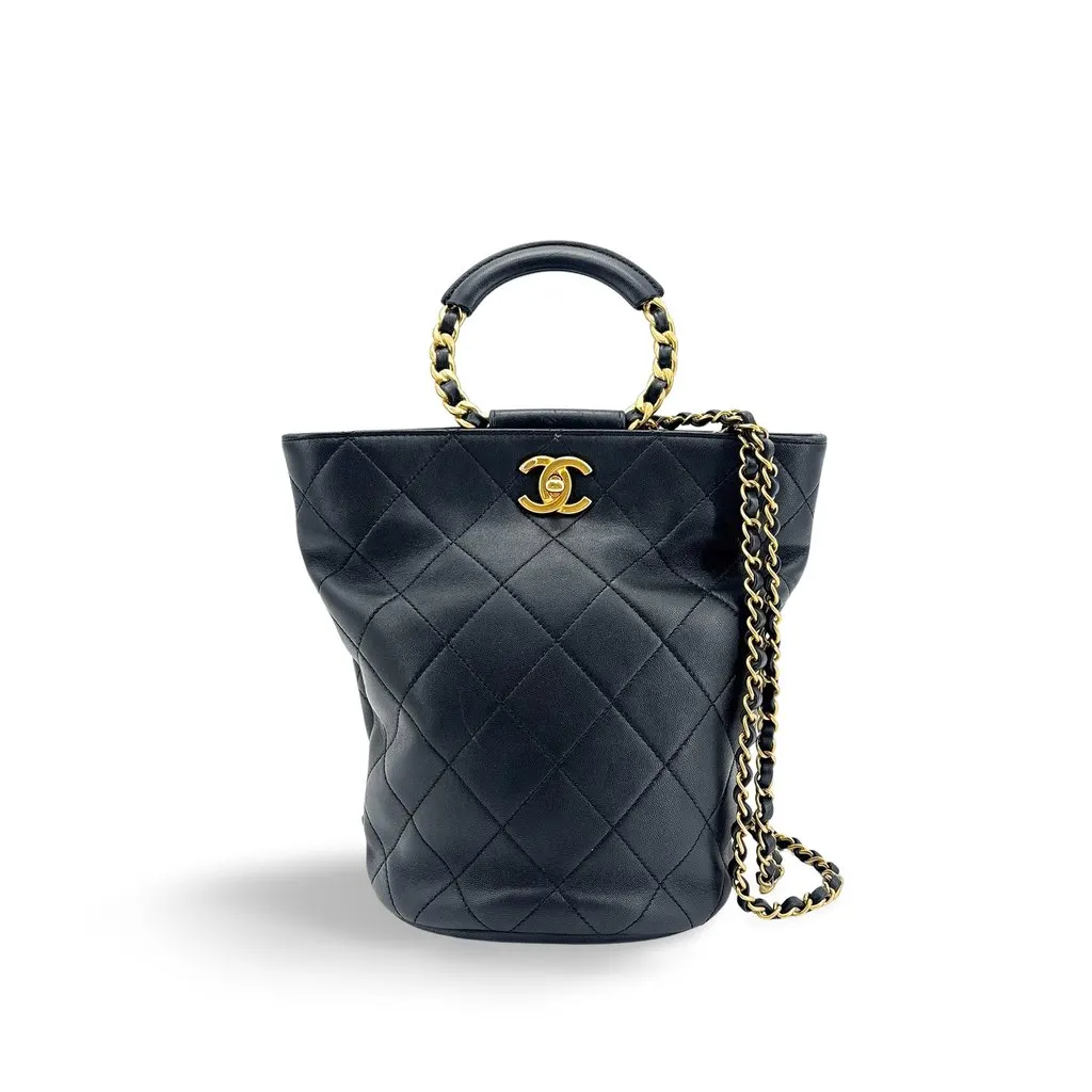 Chanel Vintage Lambskin Top Handle Bucket Bag Black Gold Hardware Black Leather Very good - Front View