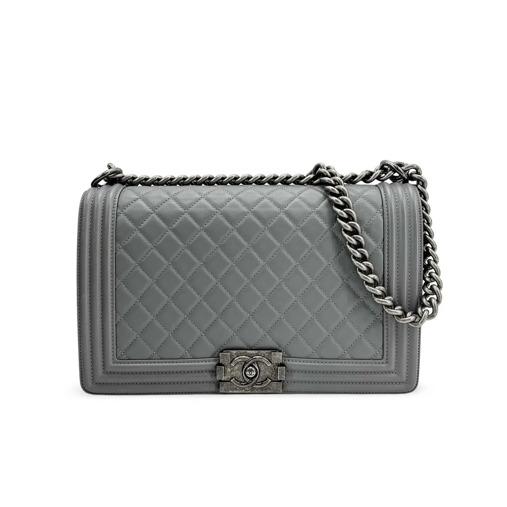 Chanel Boy Bag Medium Vintage Silver Hardware Grey MultiColor Leather Very good - Front View