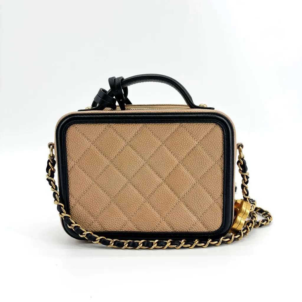 Chanel CC Filigree Vanity Case Small Beige Black Beige Leather Very good - Inside View