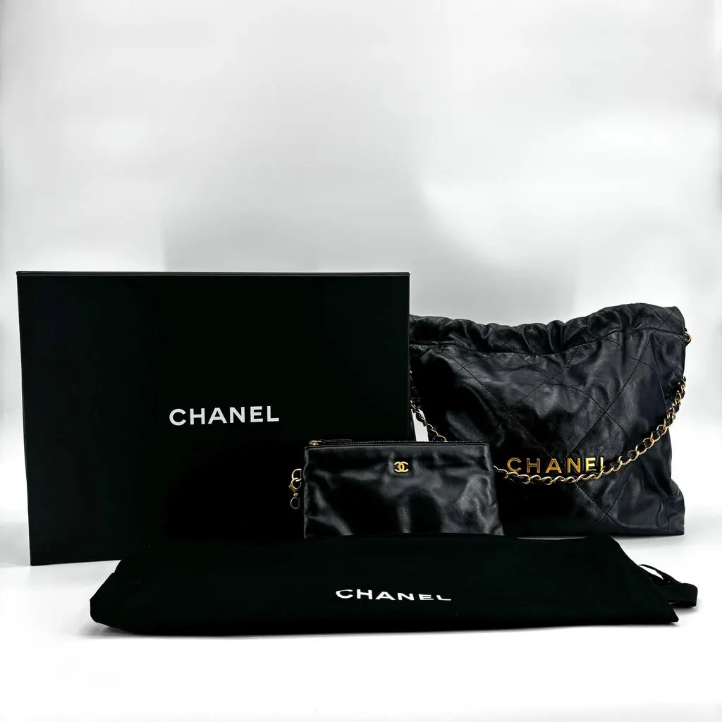 Chanel 22 Medium Shoulder Bag Black Gold Hardware Black Leather Very good - Back View