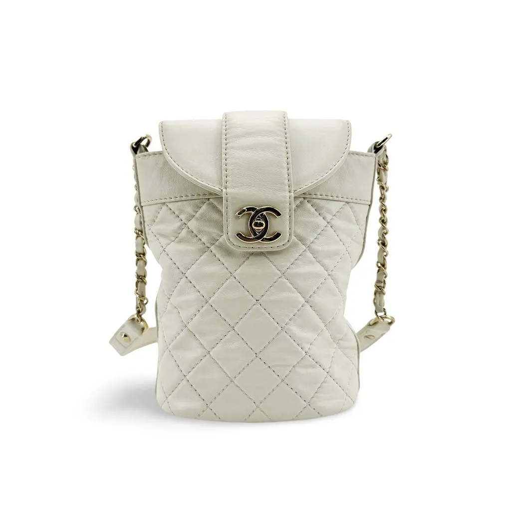 Chanel Small Flap Bucket Bag Lambskin White Gold Hardware Gold Leather Good - Front View