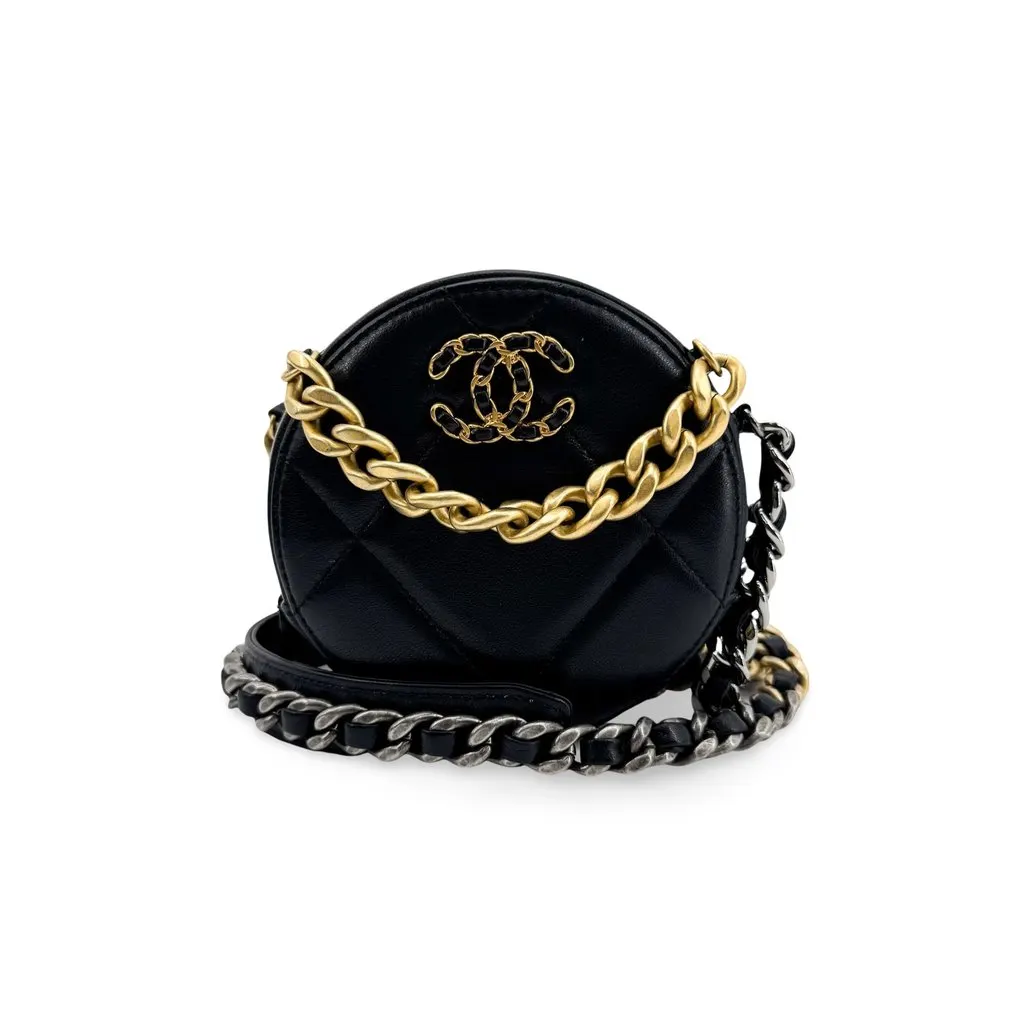 Chanel 19 Round Clutch with Chain Lambskin Black Black Leather Very good - Front View