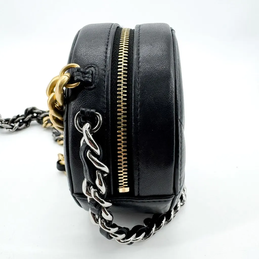Chanel 19 Round Clutch with Chain Lambskin Black Black Leather Very good - Box View