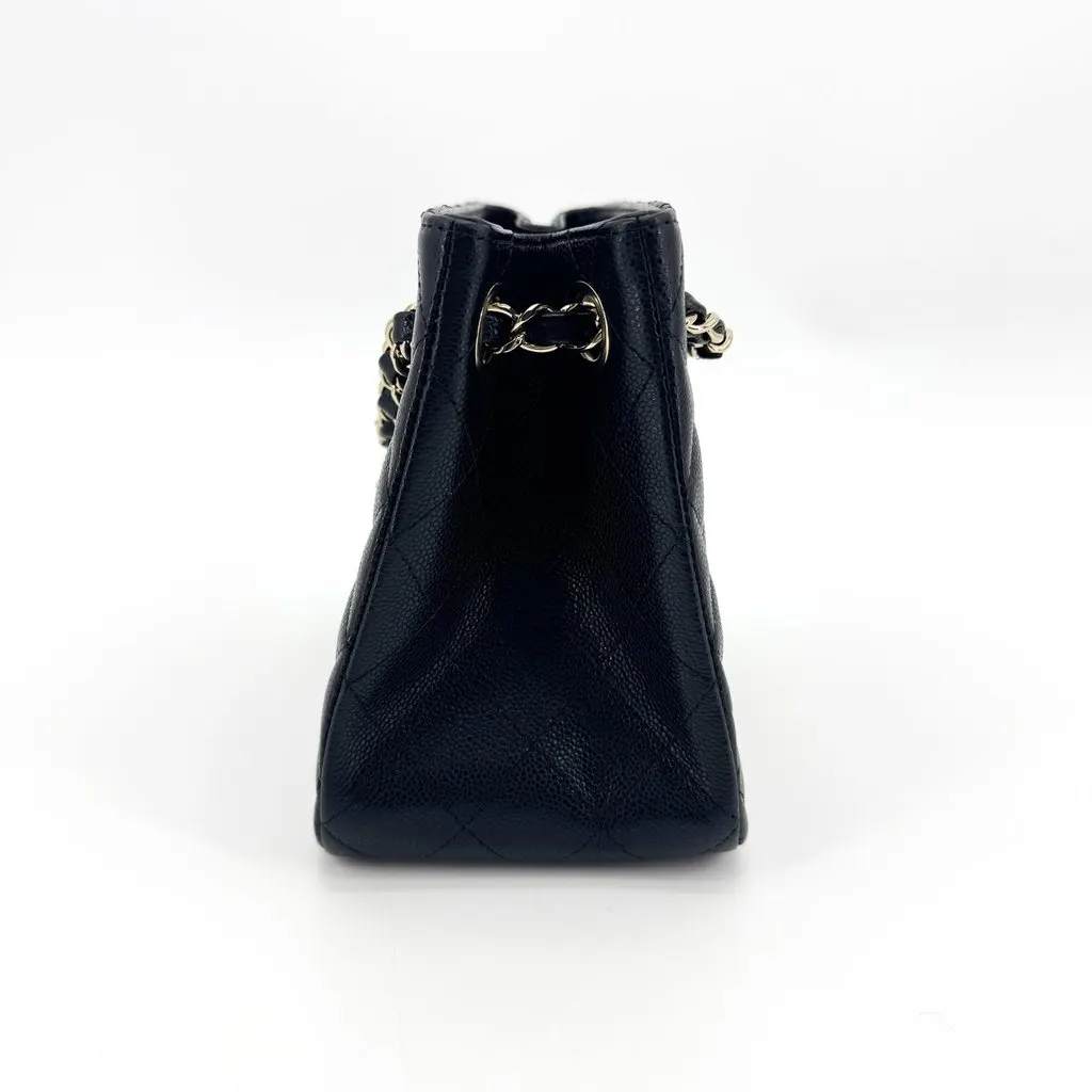 Chanel Caviar Quilted Small Hobo Bag Gold Black Black Leather Very good - Model View