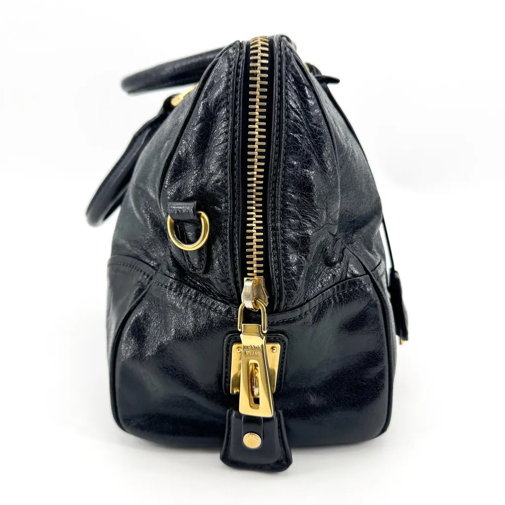 Chanel Prada Vitello Shine Tote Bag Black Gold Black Leather Good - Model View