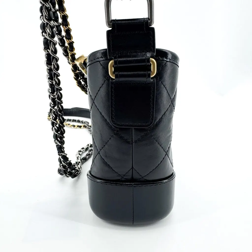 Chanel Gabrielle Small Hobo Bag Vintage Calfskin Black Black Leather Good - Model View