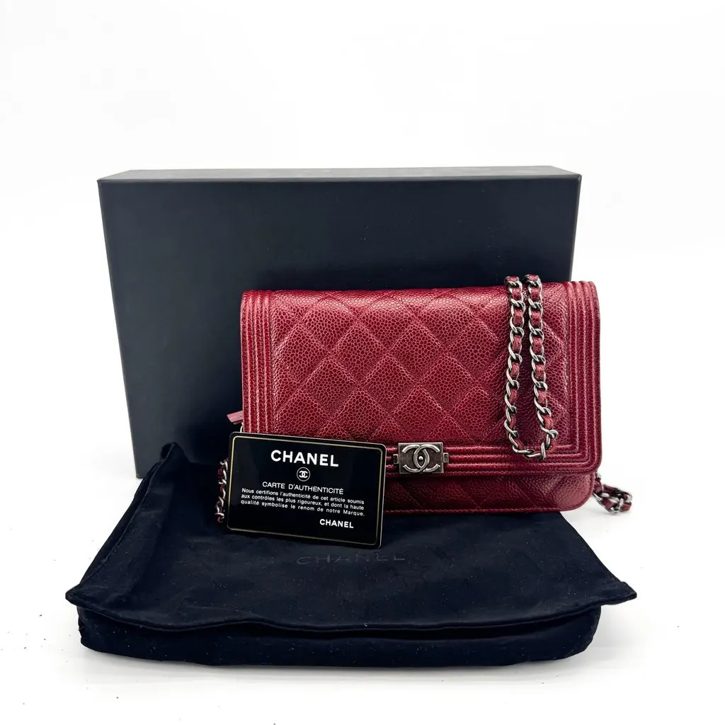Chanel Boy Wallet on Chain Grained Calfskin Ruthenium Burgundy Burgundy Leather Very good - Back View