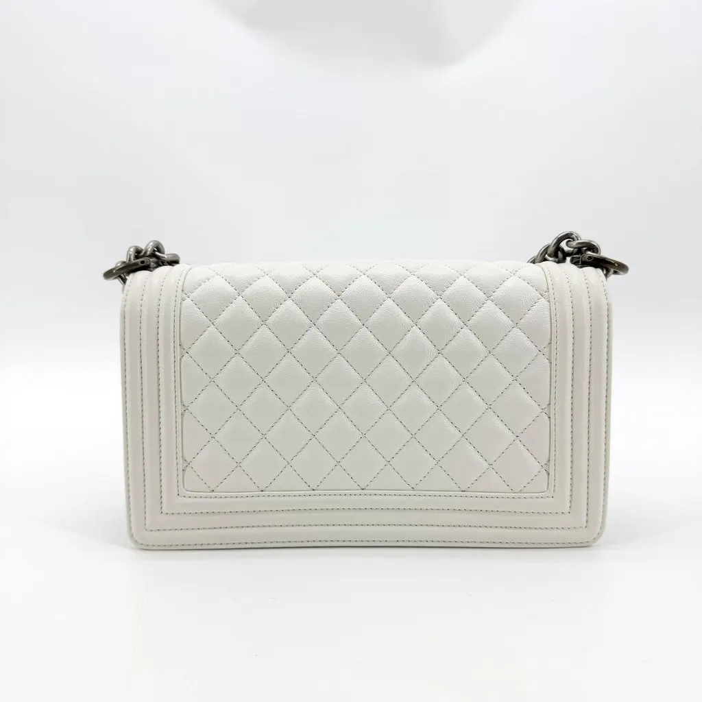 Chanel Boy Flap Bag Medium Vintage Silver Hardware White White Leather Good - Inside View