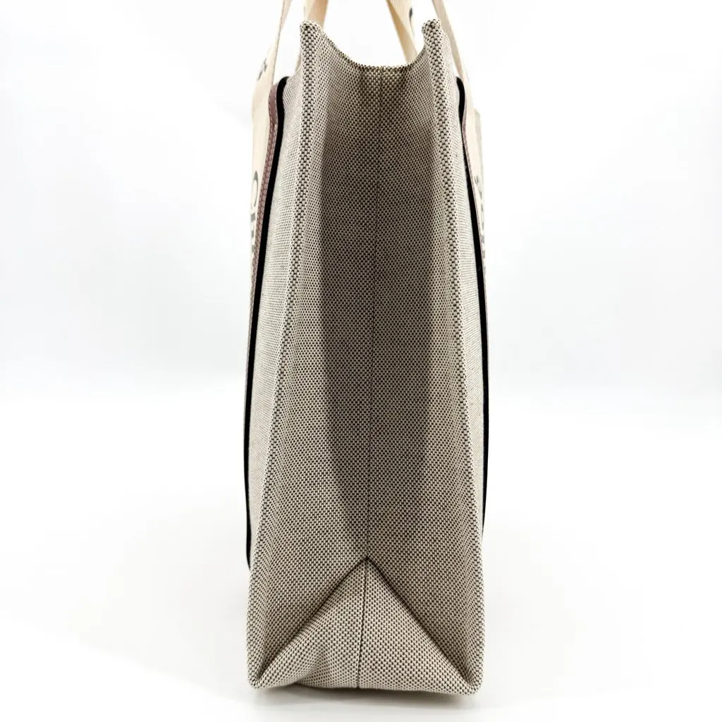Chloé Chloe Woody Medium Tote Bag Beige Brown Beige Canvas Good - Model View