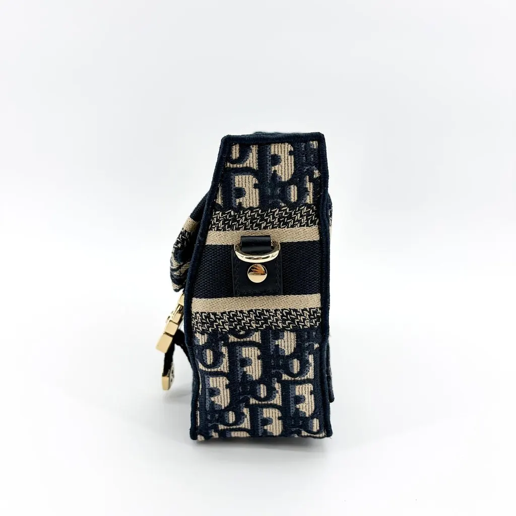 Dior Small Dior Camp Bag Navy Blue Oblique Embroidery MultiColor Canvas Very good - Model View