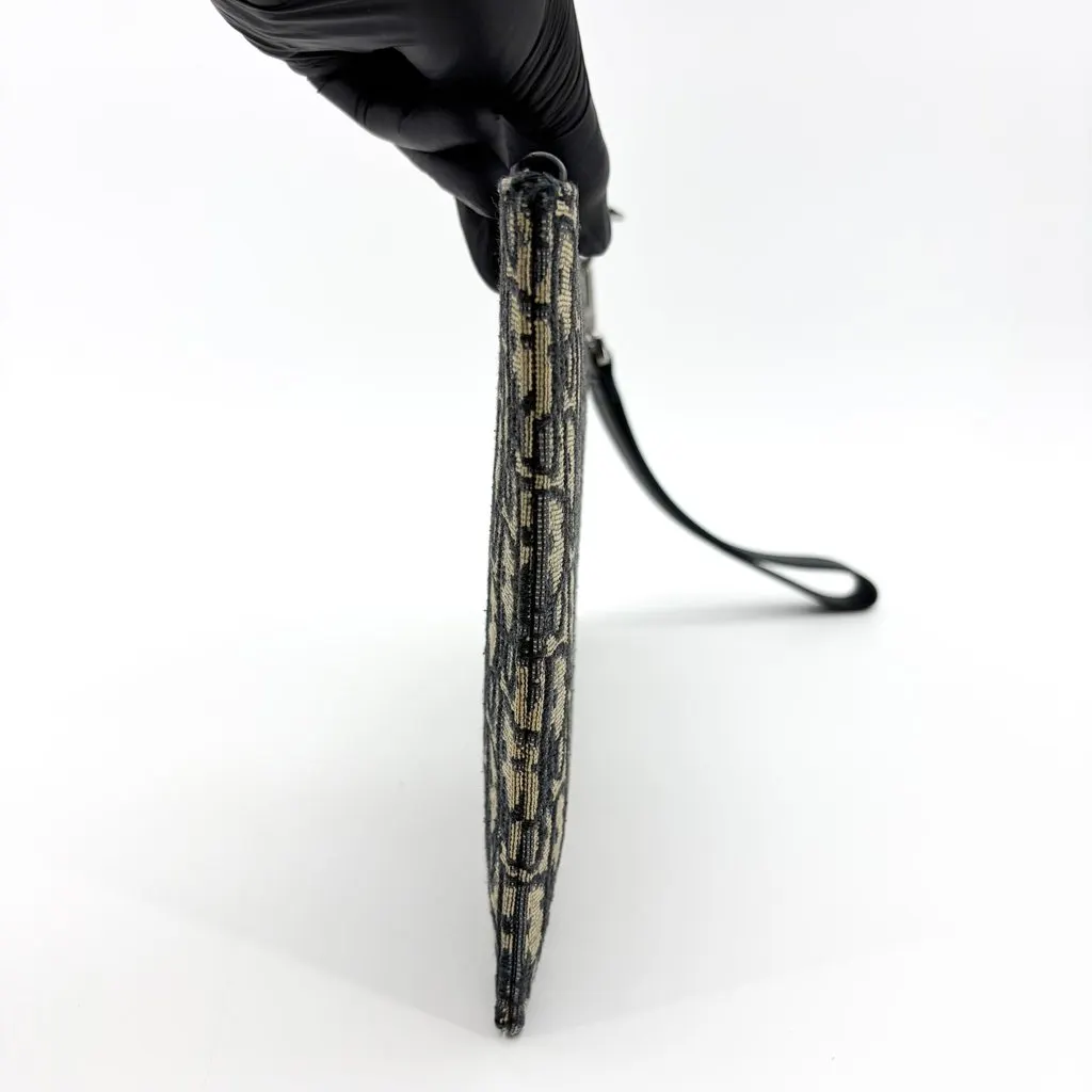 Dior Oblique Zipper Pouch Beige Black Beige Jacquard Good - Model View