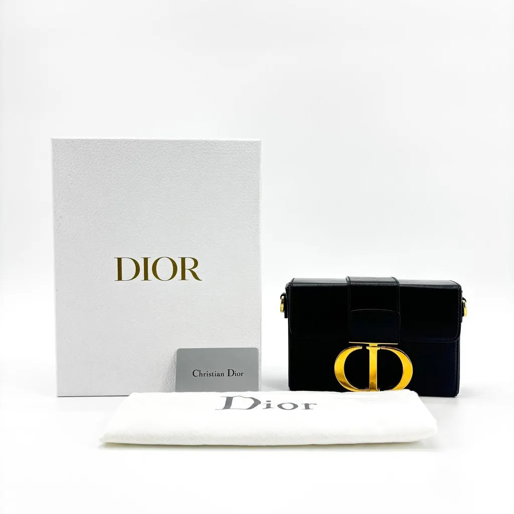 Dior 30 Montaigne Box Bag Black Gold Hardware Black Leather Very good - Back View