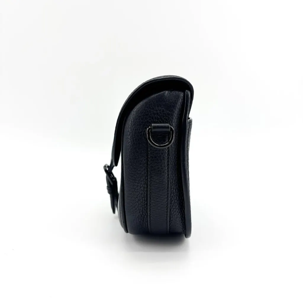 Dior Medium Bobby Bag Black Grained Calfskin Black Hardware Black Leather Very good - Model View