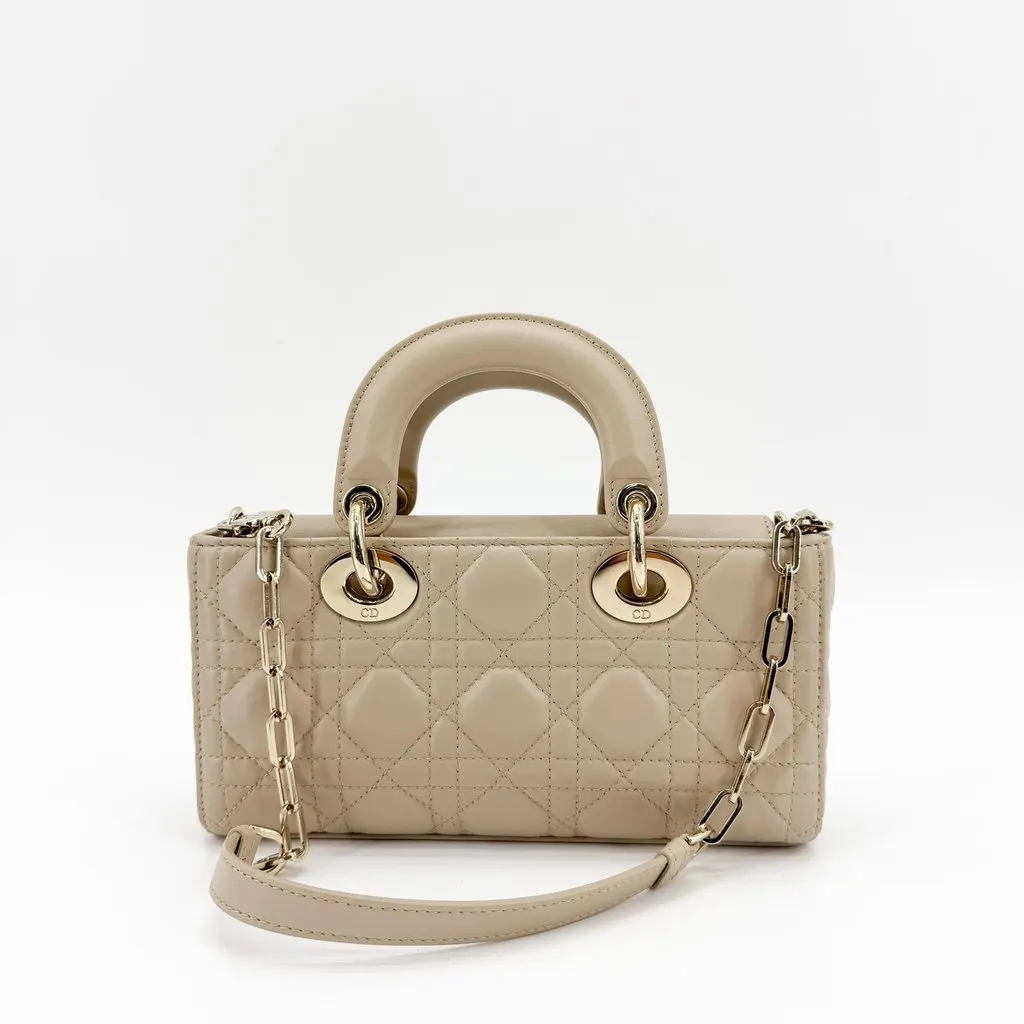Dior Lady D-Joy Micro Bag Warm Beige Gold Hardware Beige Leather Very good - Model View