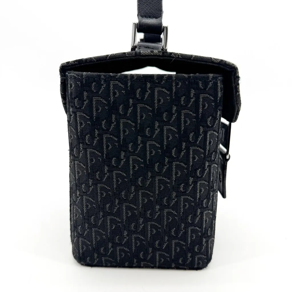 Dior Street Chic Trotter Mini Box Bag Black Black Canvas Good - Model View