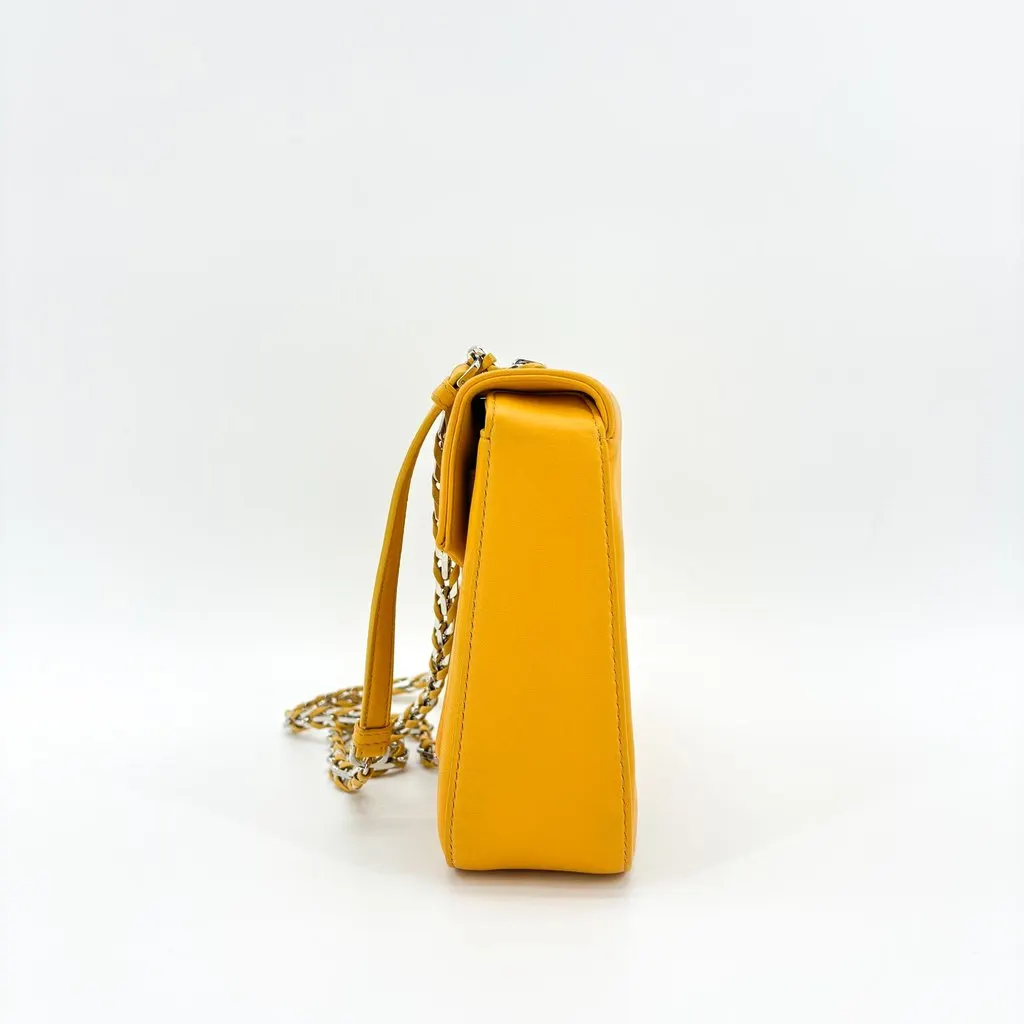 Fendi Be Baguette Shoulder Bag Yellow Silver Leather Very good - Model View