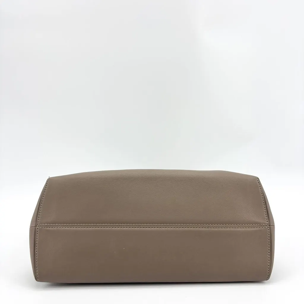Fendi By The Way Medium Shoulder Bag Taupe Silver Brown Leather Good - Box View