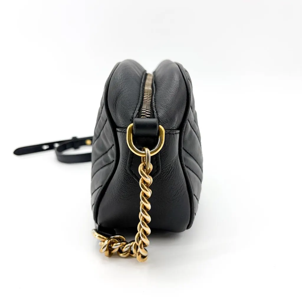 Gucci GG Marmont Matelassé Small Camera Bag Shoulder Bag Black Black Leather Good - Inside View