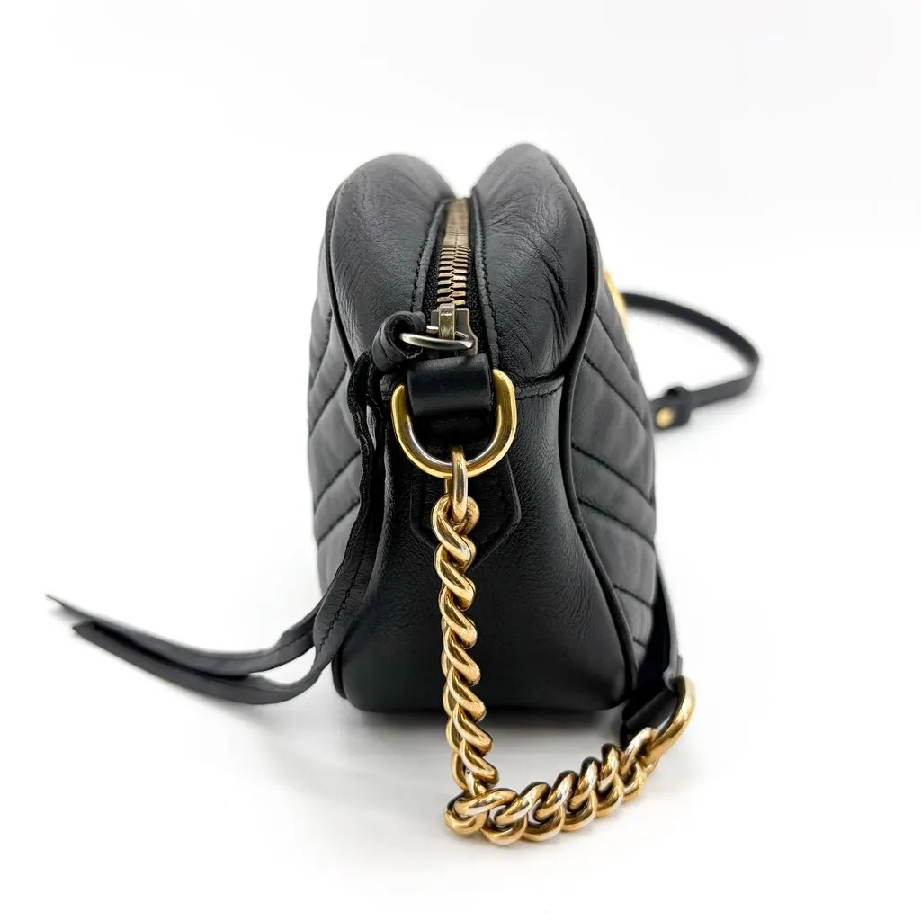 Gucci GG Marmont Matelassé Small Camera Bag Shoulder Bag Black Black Leather Good - Model View