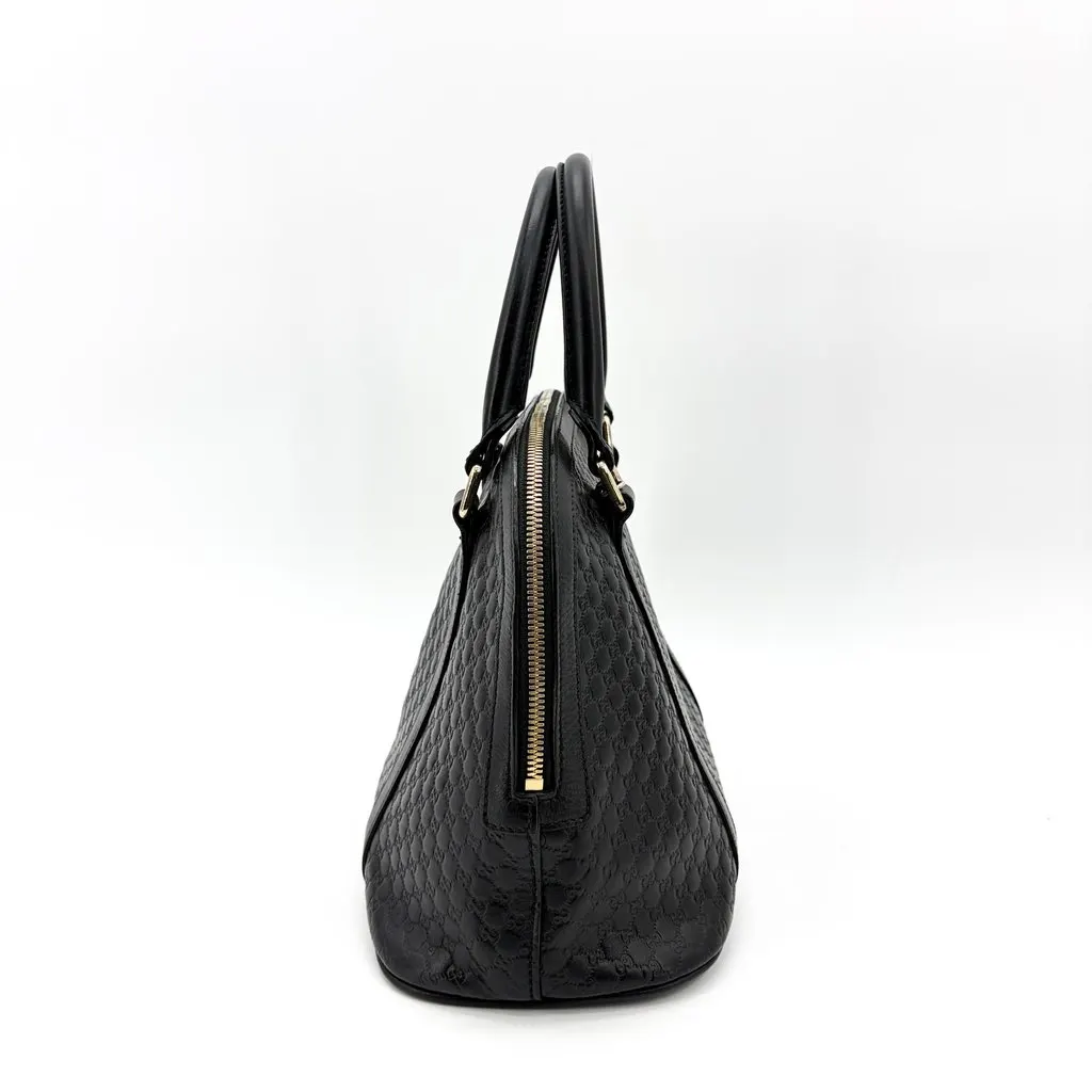 Gucci Microguccissima Medium Dome Handbag Black Black Leather Good - Model View