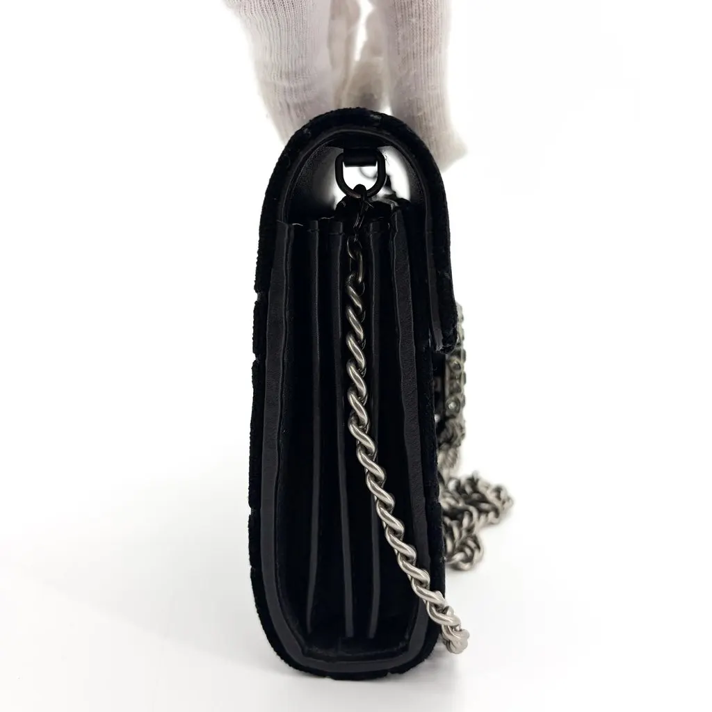Gucci Dionysus Super Mini GG Velvet Shoulder Bag Black Black Velvet Very good - Model View