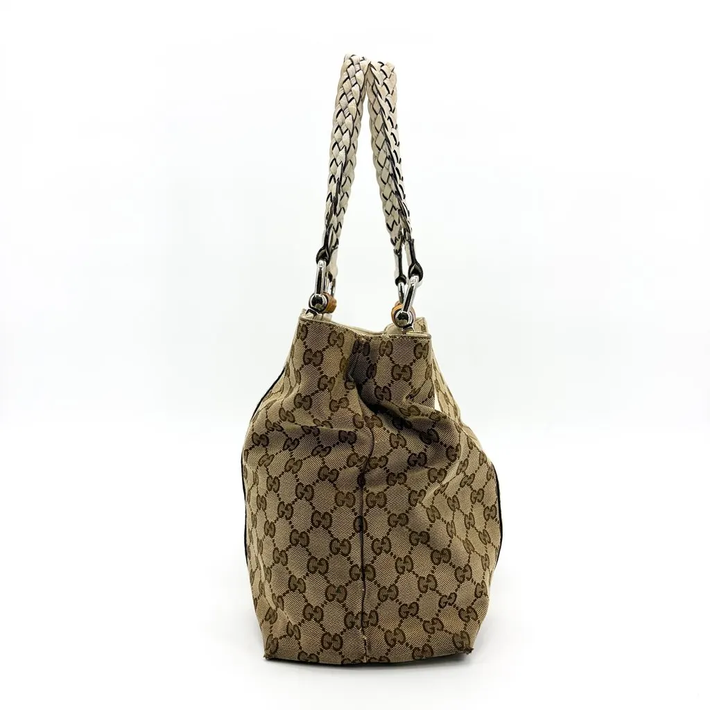 Gucci GG Canvas Bamboo Tote Bag White Beige Canvas Fair - Model View
