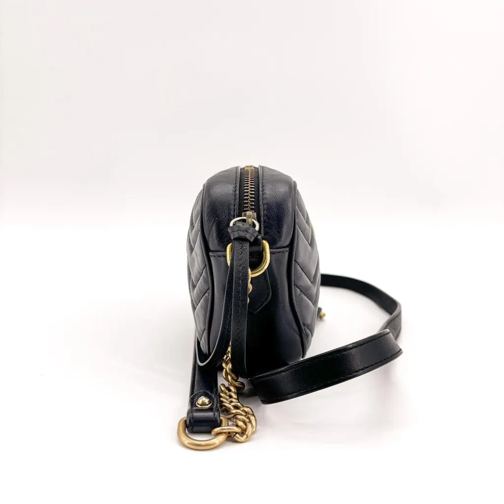 Gucci GG Marmont Mini Matelasse Shoulder Bag Black Black Leather Good - Model View