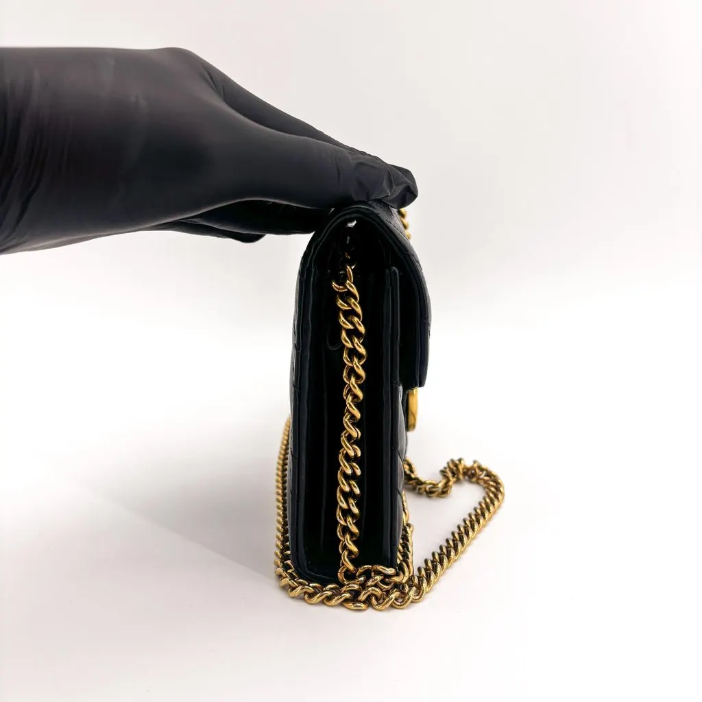 Gucci GG Marmont Matelasse Chain Shoulder Bag Black Black Leather Good - Inside View