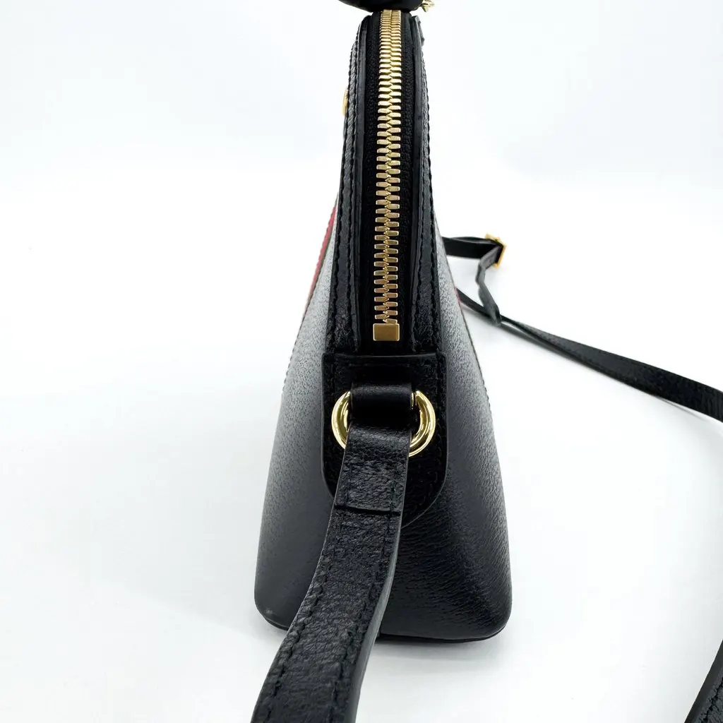 Gucci Ophidia Small Shoulder Bag Black Leather Black Leather Very good - Model View