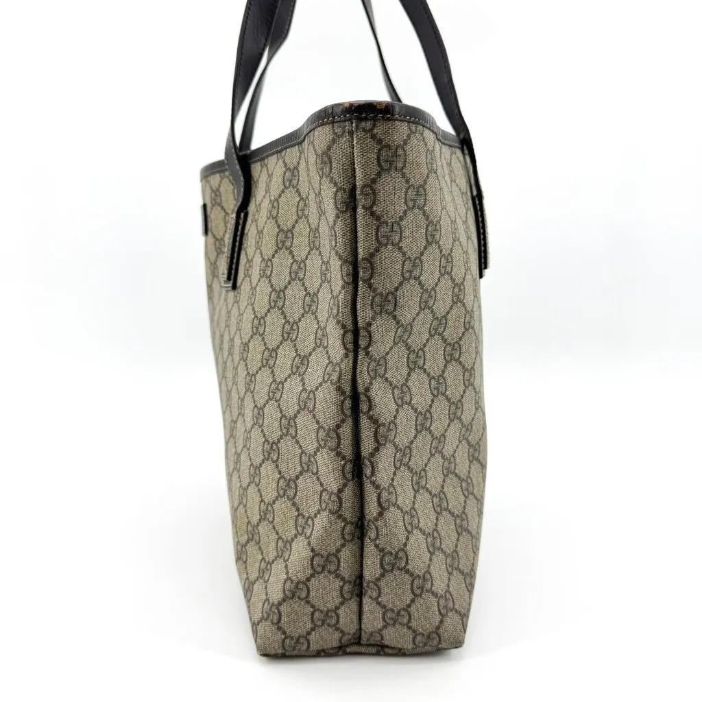 Gucci GG Supreme Medium Tote Bag Brown Black Beige Canvas Good - Model View