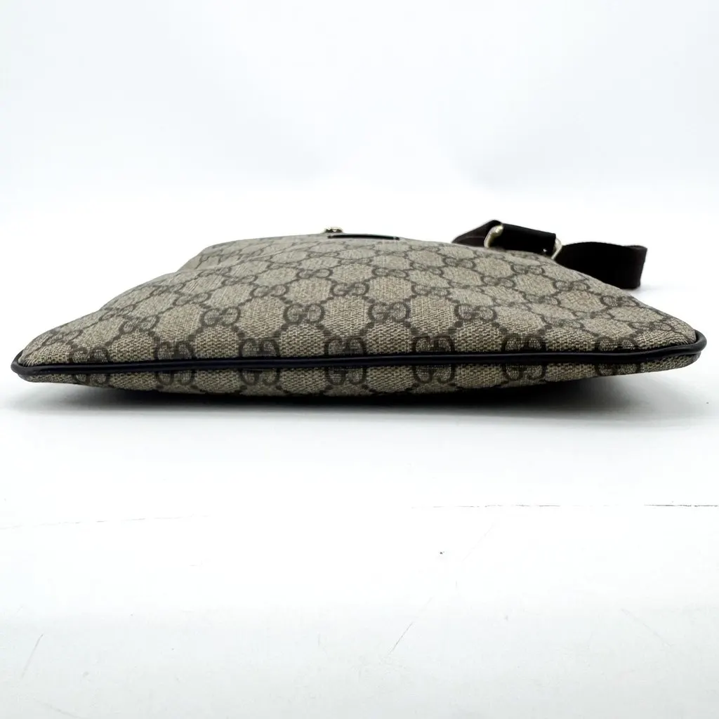 Gucci GG Supreme Flat Messenger Bag Brown Black Beige Canvas Good - Box View