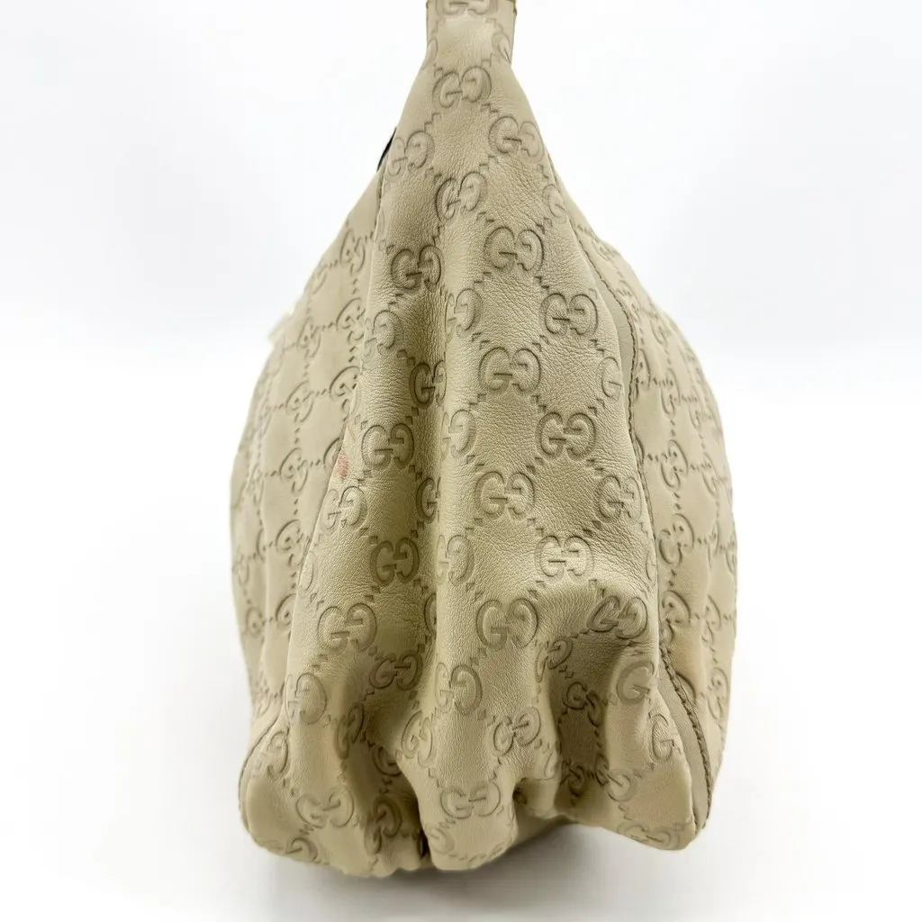 Gucci Guccissima Abbey D-Ring Hobo Bag Beige Beige Leather Good - Model View