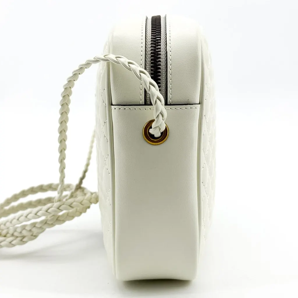 Gucci Trapuntata Quilted Camera Bag White Green Leather Very good - Model View