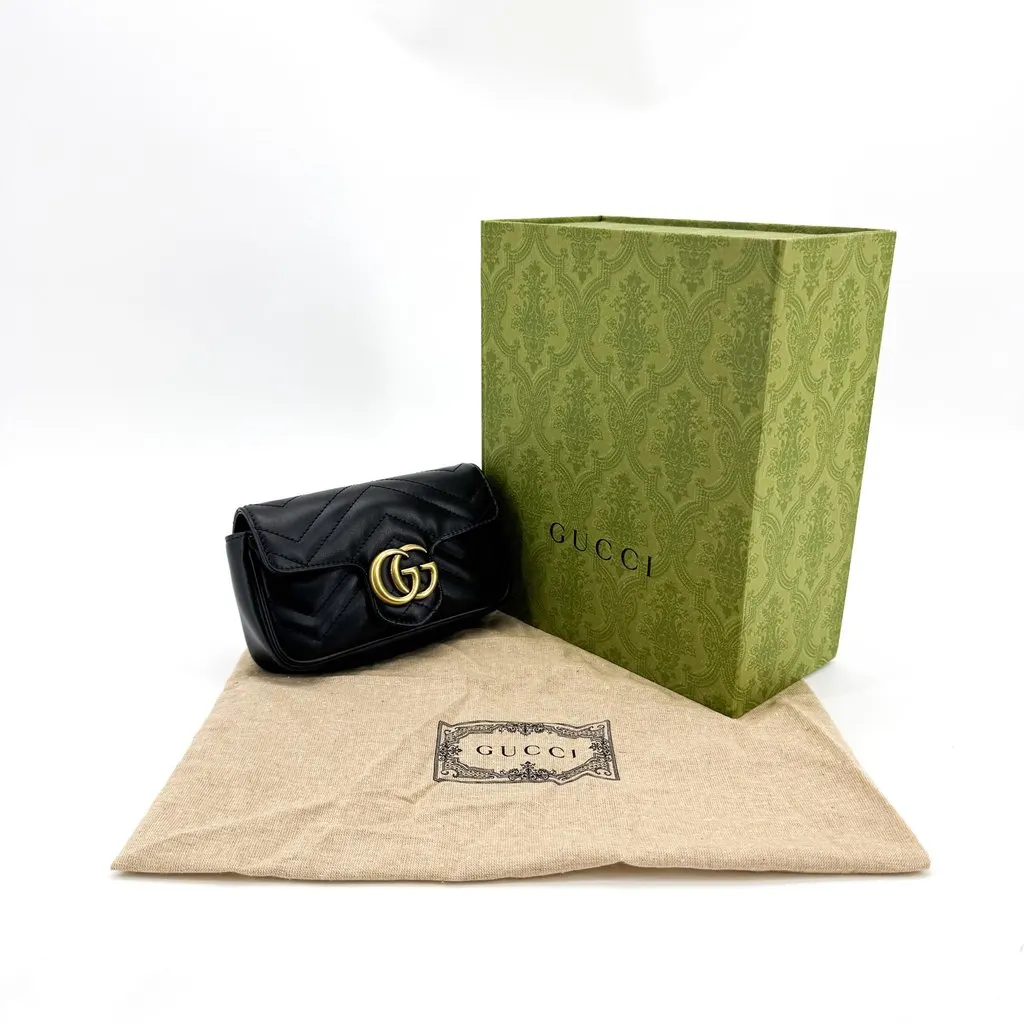 Gucci GG Marmont Matelasse Super Mini Shoulder Bag Black Black Leather Very good - Back View