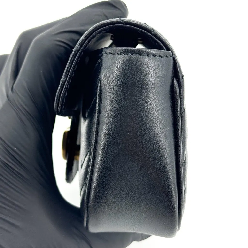 Gucci GG Marmont Matelasse Super Mini Shoulder Bag Black Black Leather Very good - Model View