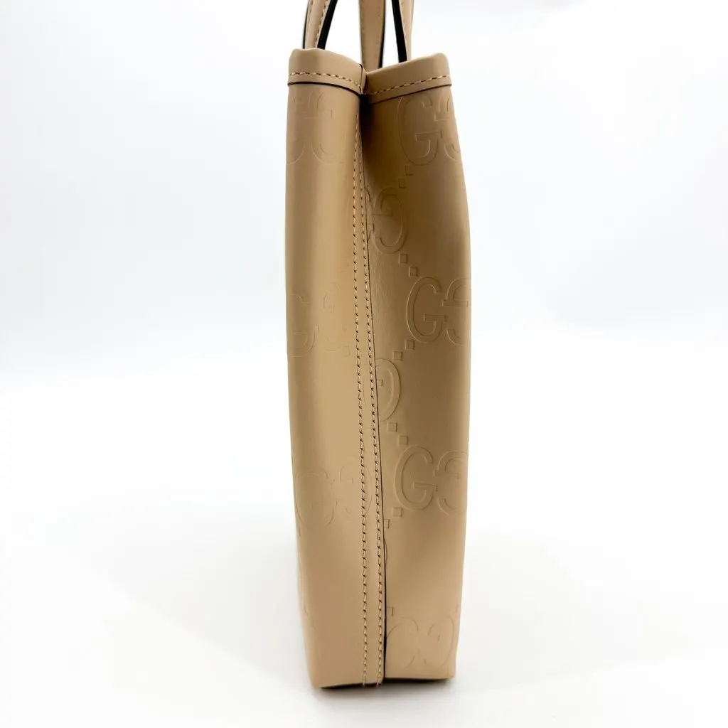 Gucci GG Mini Tote Bag Beige Beige Leather Very good - Model View