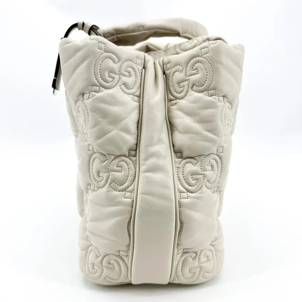 Gucci GG Matelassé Medium Top Handle Bag Ivory White Leather Very good - Model View