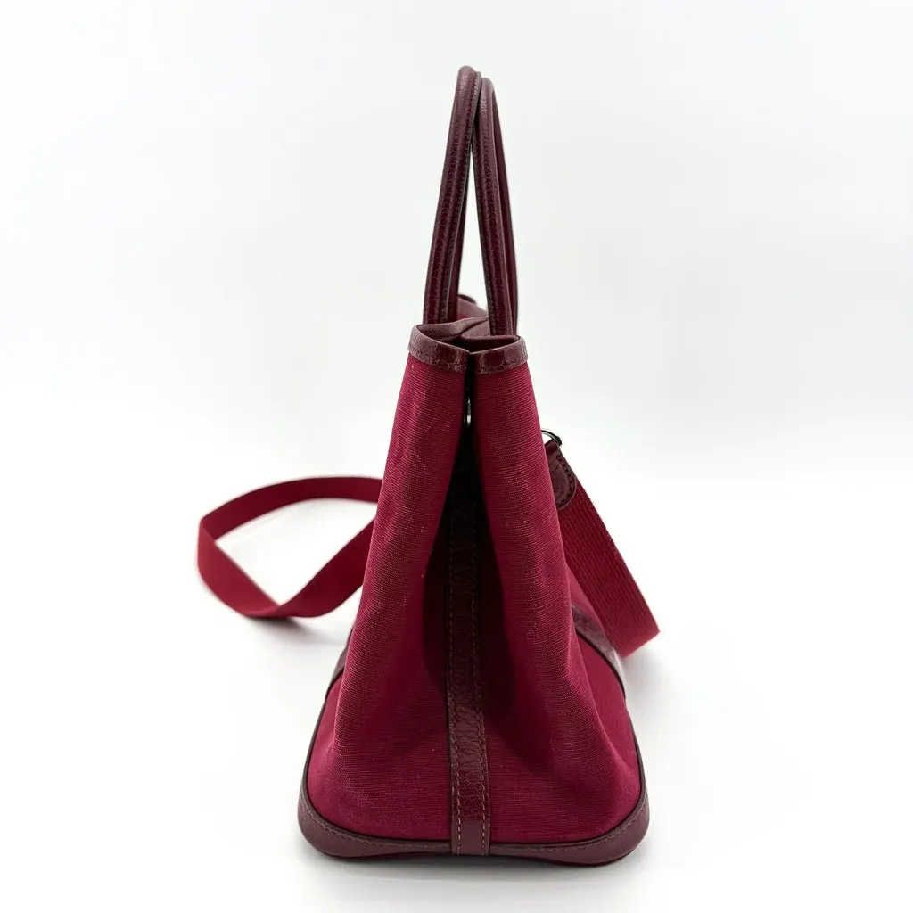 Hermès Garden Party 30 TPM Bordeaux Canvas Leather Burgundy Canvas Fair - Model View