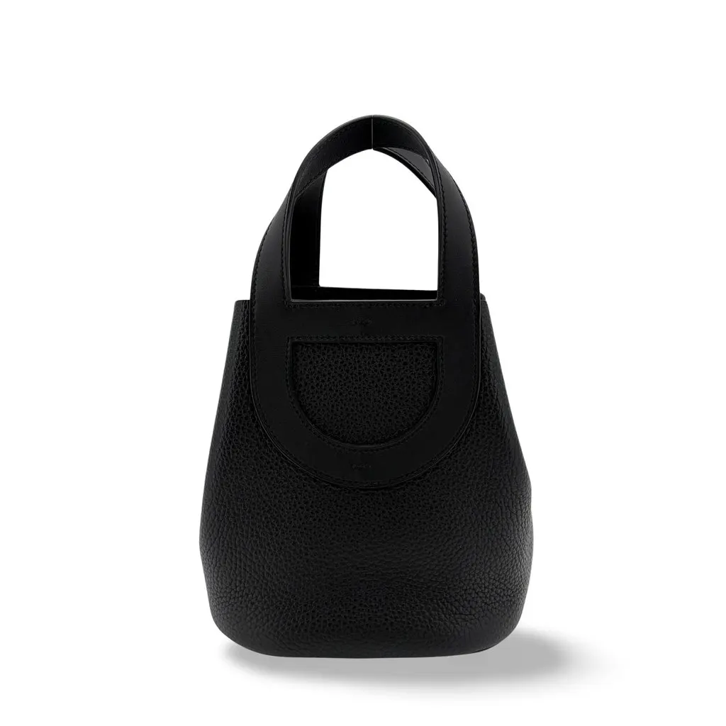 Hermès In the Loop 18 Black Black Leather Very good - Front View