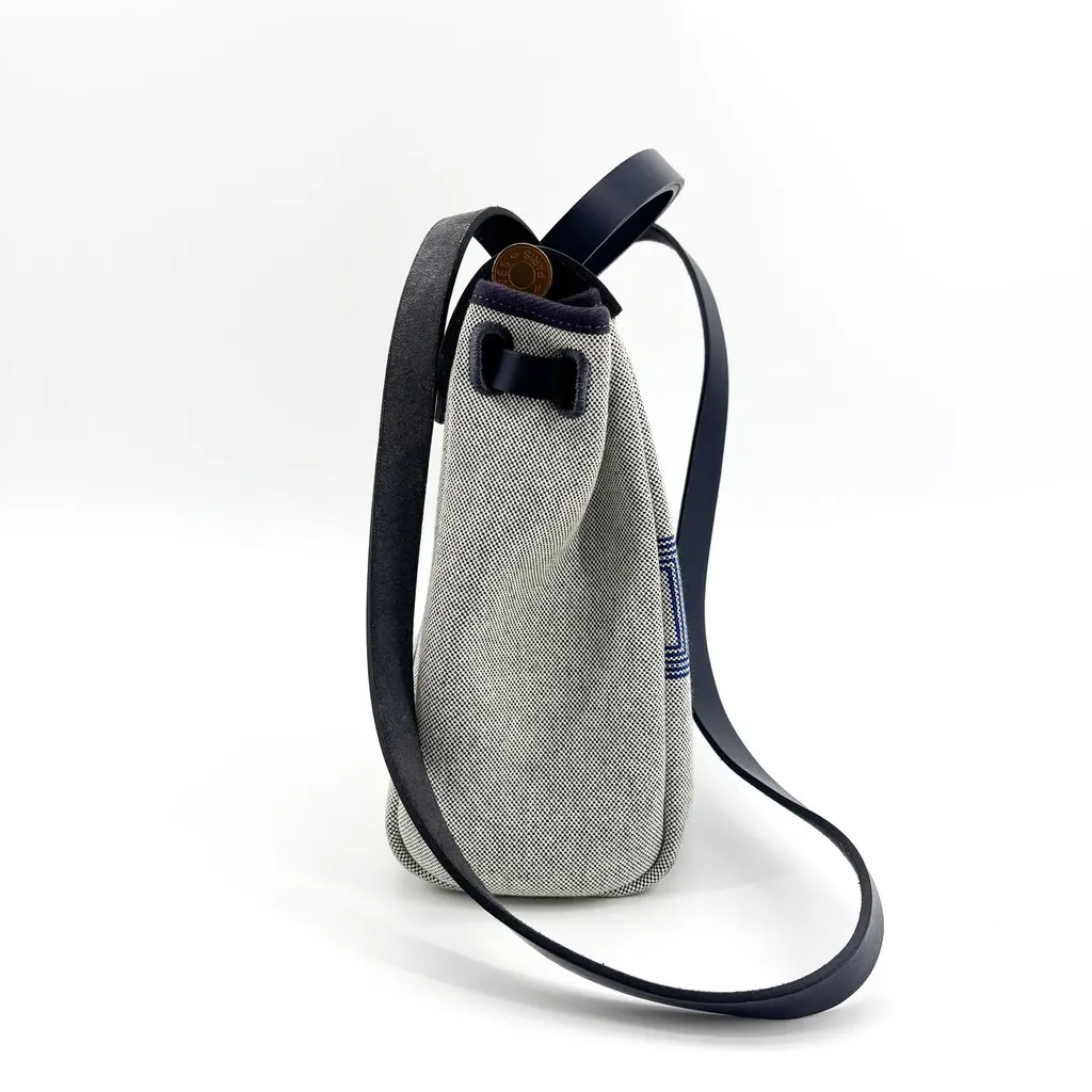 Hermès Herbag Zip 31 Chaine d'Ancre Navy Blue Canvas Very good - Box View