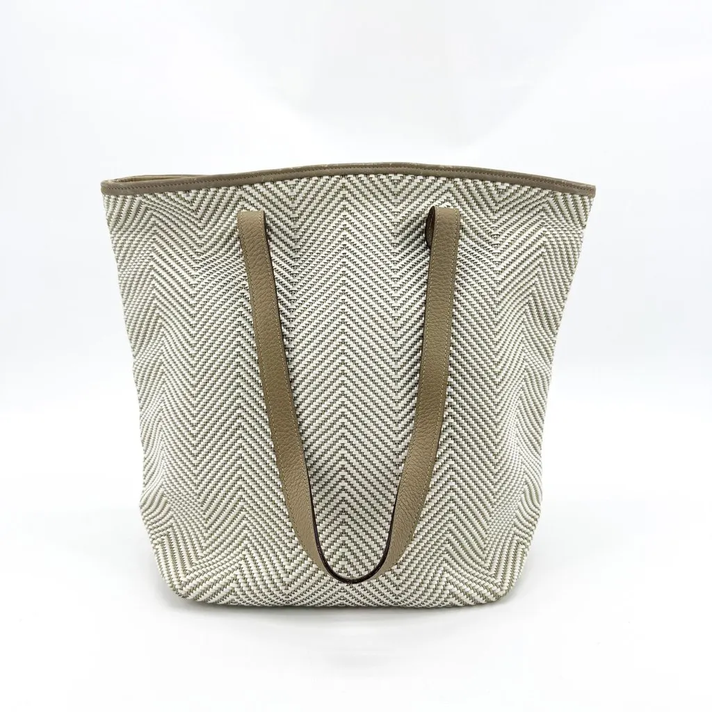 Hermès Chevron Canvas Tote Bag Beige Etoupe Beige Canvas Good - Back View