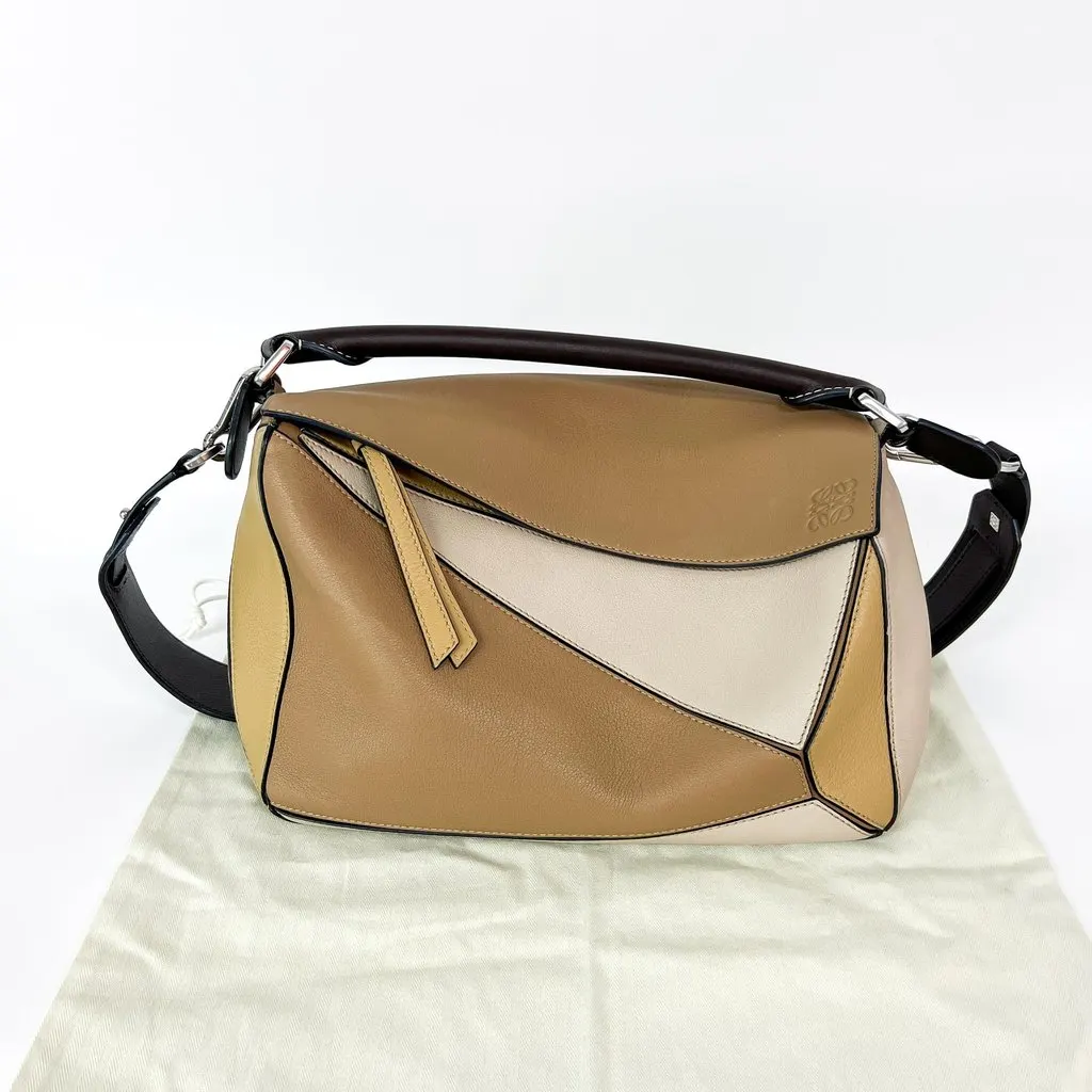 Loewe Small Puzzle Bag Soft Grain Calfskin Sand/Mink/Light Oat Beige Leather Very good - Back View