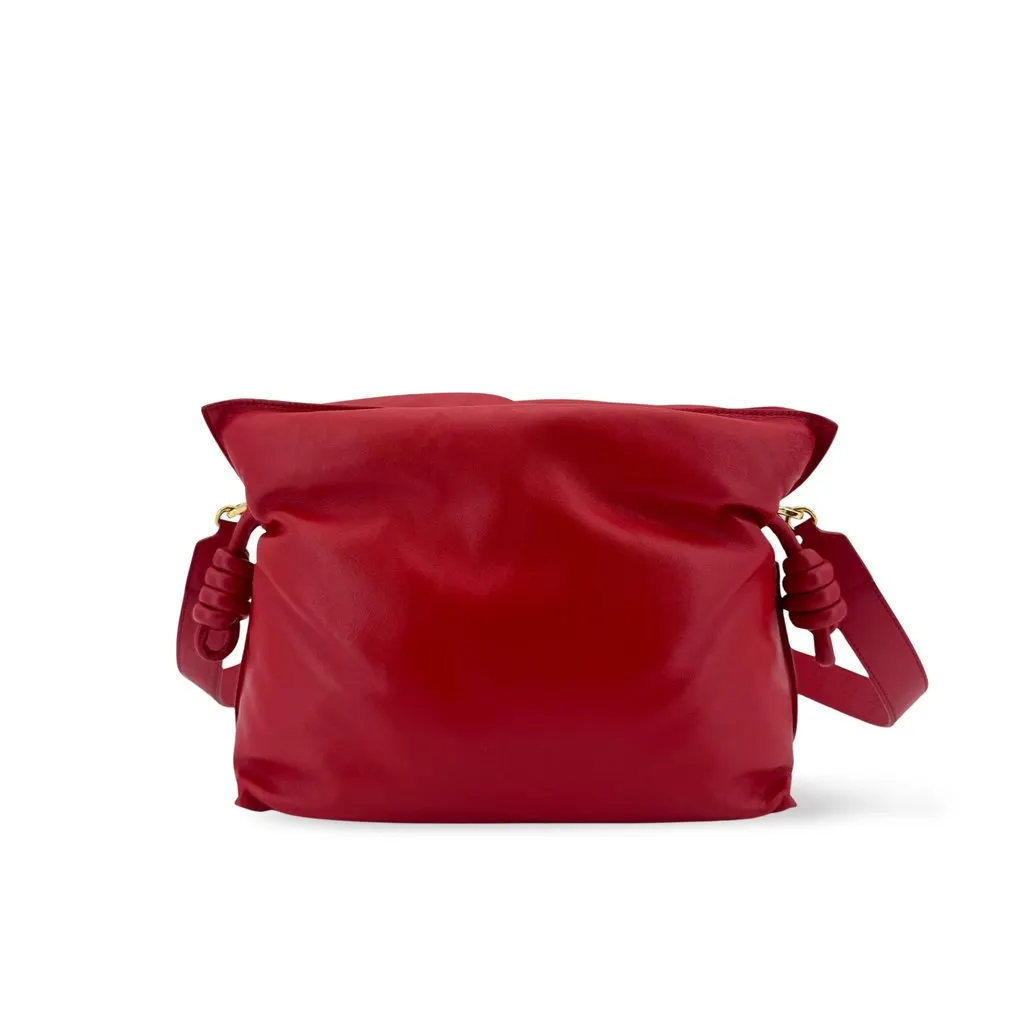 Loewe Medium Flamenco Clutch in Nappa Calfskin Red Red Leather Very good - Front View