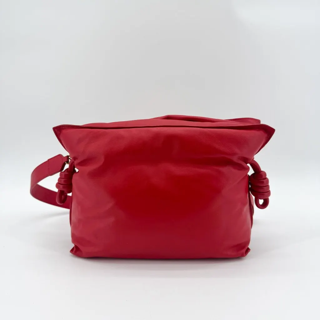 Loewe Medium Flamenco Clutch in Nappa Calfskin Red Red Leather Very good - Back View